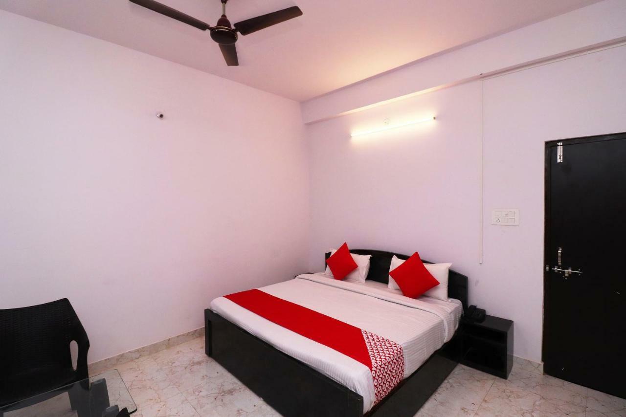 Oyo 39774 Hotel Kanishka Residency Jabalpur Exterior foto
