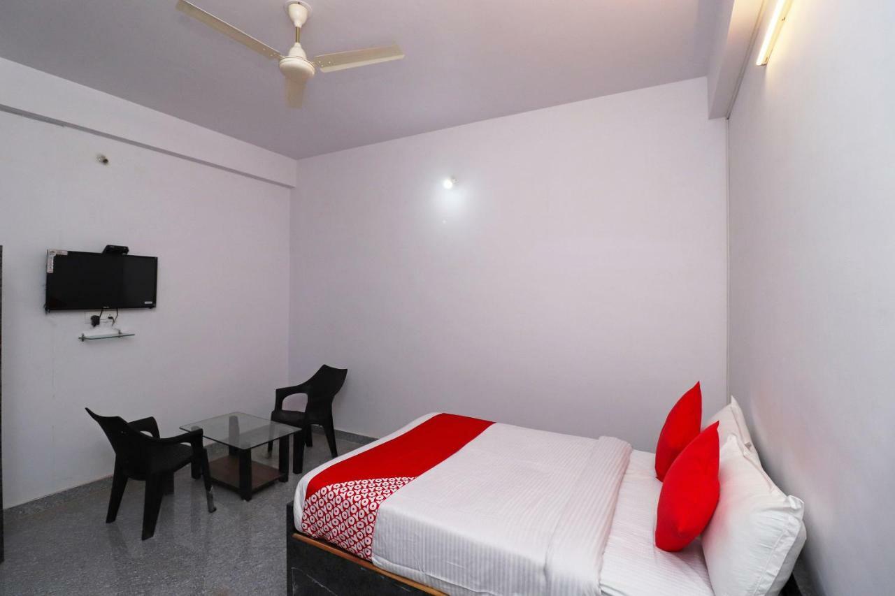 Oyo 39774 Hotel Kanishka Residency Jabalpur Exterior foto